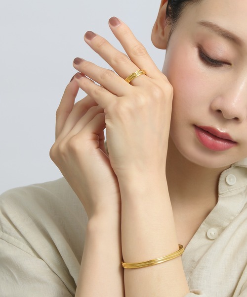 festaria bijou SOPHIA(フェスタリアビジュソフィア)の「SV925/YGメッキ ダイヤモンド リング(リング・レディース・シルバー×ゴールド・11号/15号)」の5枚目の写真