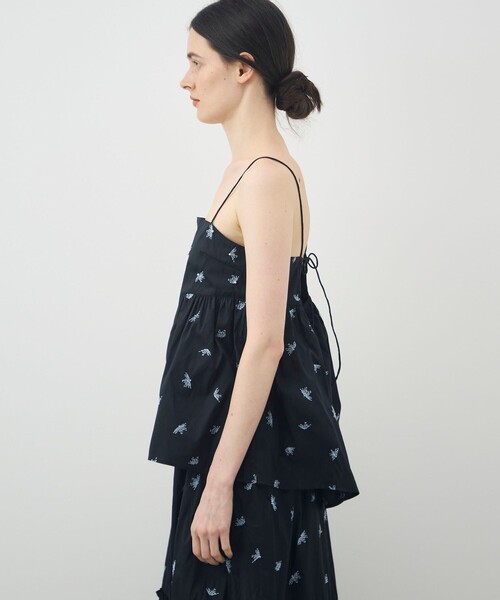 NE QUITTEZ PAS!(ヌキテパ)の「【別注】ne Quittez pas BLACK Camisole Embroidery トップス(キャミソール・レディース・ブラック系その他・FREE)」の8枚目の写真