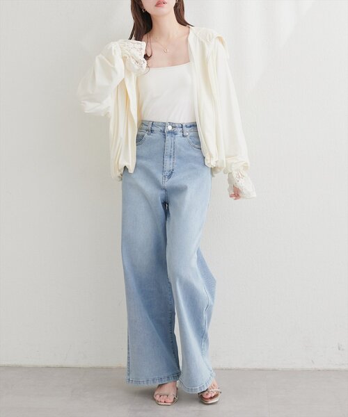 natural couture(ナチュラルクチュール)の「【sherbet line】UV速乾レースデザインパーカー(パーカー・レディース・オフホワイト/サックスブルー/ライトベージュ/チャコールグレー・FREE)」の8枚目の写真