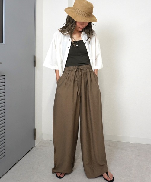 gossara（ゴサラ）の「【抜け感漂う大人の一枚】パラシュートパブリックパンツ（その他パンツ・レディース・カーキ/ブラウン/ライトグレー・FREE）」の9枚目の写真
