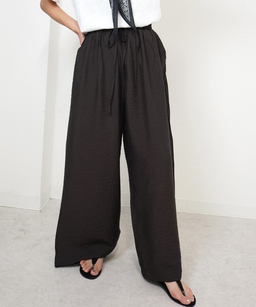 gossara（ゴサラ）の「【抜け感漂う大人の一枚】パラシュートパブリックパンツ（その他パンツ・レディース・カーキ/ブラウン/ライトグレー・FREE）」の10枚目の写真