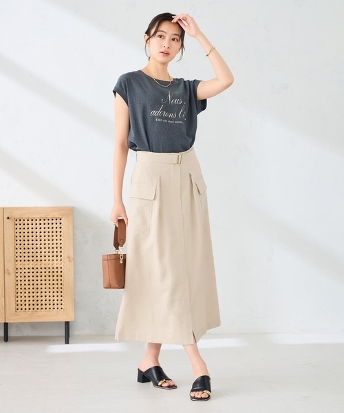 a.v.v(アーヴェヴェ)の「楊柳プリントTシャツ(Tシャツ/カットソー・レディース・チャコールグレー/アイボリー・38/36/40)」の6枚目の写真