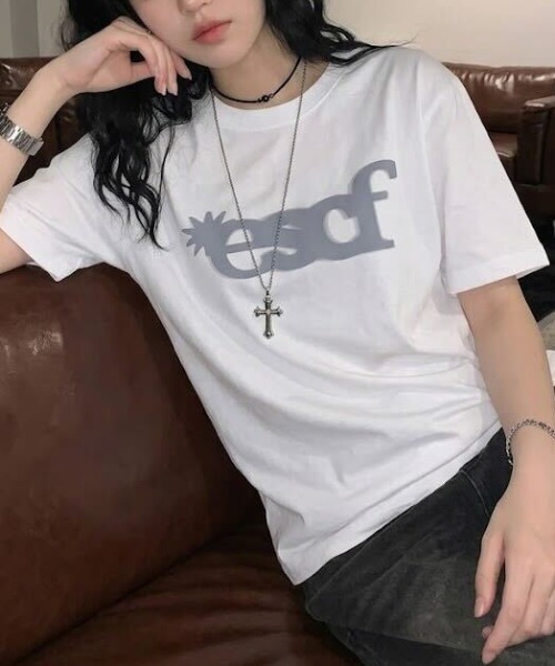 SHEPP(シープ)の「アソートマルチロゴプリント半袖Tシャツ(Tシャツ/カットソー・レディース・ホワイト系/グレー/ホワイト/ブラック・M/S)」の6枚目の写真
