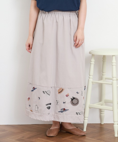 Emago(イマゴ)の「EMAGO いろんな帽子刺繍スカート(スカート・レディース・ベージュ/ネイビー・FREE)」の20枚目の写真