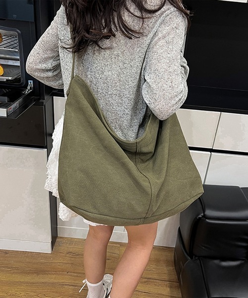 Culto(クルト)の「【大容量 A4サイズ対応】キャンバス ビッグ ショルダーバッグ / ユニセックス(ショルダーバッグ・レディース・ブラック/カーキ/アイボリー・FREE)」の22枚目の写真