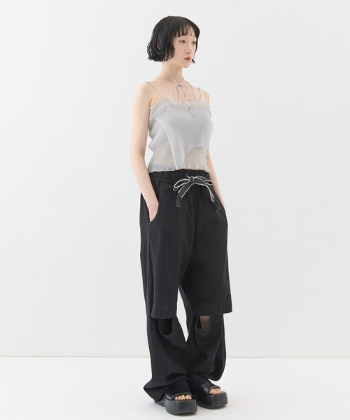 LIVINGTONE(リヴィントーン)の「【LIVINGTONE/リヴィントーン】《STUDIOUS別注》Relaxed open knee/リラックスオープンニーデニム(デニムパンツ・レディース・ブラック/アイボリー・38/36)」の13枚目の写真