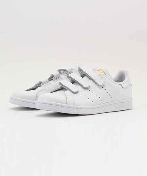adidas（アディダス）の「adidas アディダス STAN SMITH CF スタンスミスCF S75188  WTH/WTH/GOLDMT（スニーカー・メンズ・ホワイト・24.0cm/26.5cm/23.5cm/22.5cm/28.5cm/28.0cm/27.5cm/26.0cm/25.0cm/23.0cm/25.5cm/27.0cm/24.5cm/30.0cm/29.0cm/22.0cm/29.5cm）」の2枚目の写真