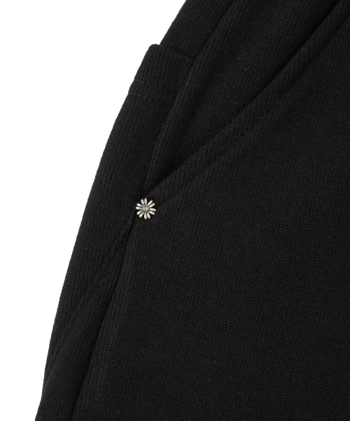 DANDEL（ダンデル）の「DD symbol sweat bermuda pants (BLACK)（その他パンツ・レディース・その他・1/2）」の9枚目の写真