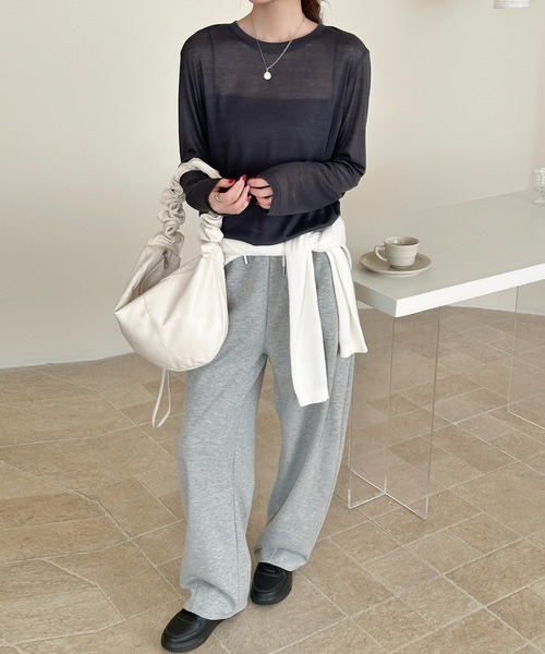 DAY CLOSET(デイ クローゼット)の「長袖 ラウンドネックスラブ調シアーロンT レディース(Tシャツ/カットソー・レディース・杢グレー/ホワイト/ブラック・FREE)」の13枚目の写真