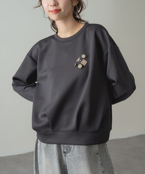 ANNA LUNA(アンナルナ)の「【ANNA LUNA】ビジューモチーフ が映える 裾タック プルオーバー(Tシャツ/カットソー・レディース・キャメル/グレー/ブラック・MEDIUM)」の18枚目の写真