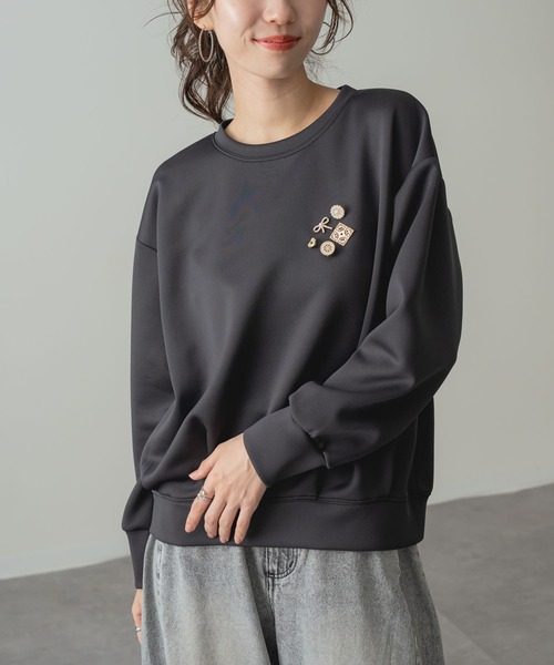 ANNA LUNA(アンナルナ)の「【ANNA LUNA】ビジューモチーフ が映える 裾タック プルオーバー(Tシャツ/カットソー・レディース・キャメル/グレー/ブラック・MEDIUM)」の12枚目の写真