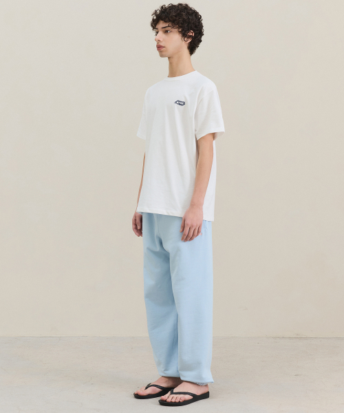 MTTIRE（マティレ）の「Stichi Logo T-shirt / White（Tシャツ/カットソー・レディース・その他・LARGE/MEDIUM/SMALL/X-LARGE）」の4枚目の写真