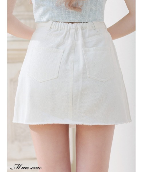 M me eme(エムミーエメ)の「Rhinestone denim mini skirt(eme10406)(スカート・レディース・ホワイト・FREE)」の8枚目の写真