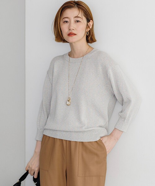23区(ニジュウサンク)の「コットンストレッチルレックス パフスリーブ ラメ ニット(ニット/セーター・レディース・ベージュ系/ネイビー系/ピンク系・38)」の1枚目の写真