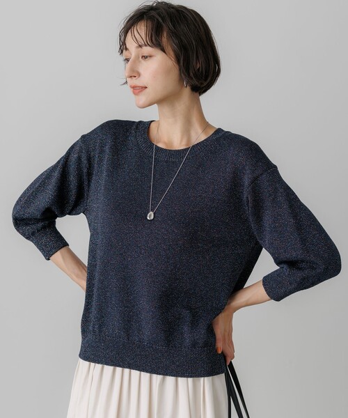 23区(ニジュウサンク)の「コットンストレッチルレックス パフスリーブ ラメ ニット(ニット/セーター・レディース・ベージュ系/ネイビー系/ピンク系・38)」の2枚目の写真
