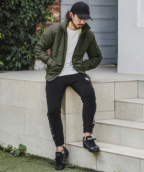 wjk reluxe(ダブルジェーケーリラックス)の「mj11773- Padded Stand Collar MA-1 中綿MA-1ジャケット(WR26W-03)(MA-1・メンズ・オリーブ/ブラック/ネイビー・L/M/S)」の8枚目の写真