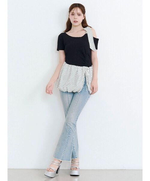 CALNAMUR（カルナムール）の「ワンショルデザイン半袖トップス（Tシャツ/カットソー・レディース・ブラック/イエロー/ライトグレー・FREE）」の18枚目の写真