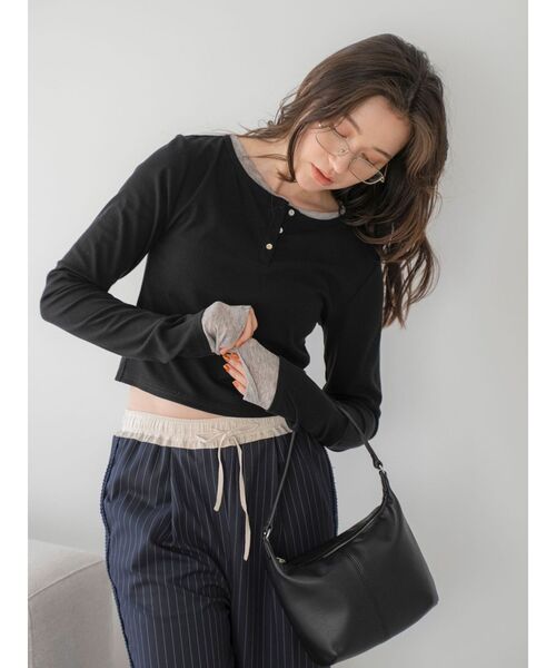 Ungrid（アングリッド）の「ヘンリーショートロングスリーブTee（Tシャツ/カットソー・レディース・グレー/ブラウン/ブラック・FREE）」の2枚目の写真
