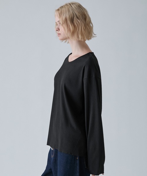 VELNUS(ベルナス)の「【VELNUS】Cropped V-Neck Ribbed Knit Long-Sleeve T-Shirt/クロップド Vネック リブニットロングTシャツ(Tシャツ/カットソー・メンズ・チャコールグレー/ブラック・M/S/L)」の20枚目の写真