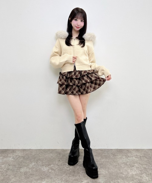 INGNI(イング)の「エコファー付ニットパーカー(パーカー・レディース・ベージュ/チャコールグレー/アイボリー/グレー・M)」の13枚目の写真