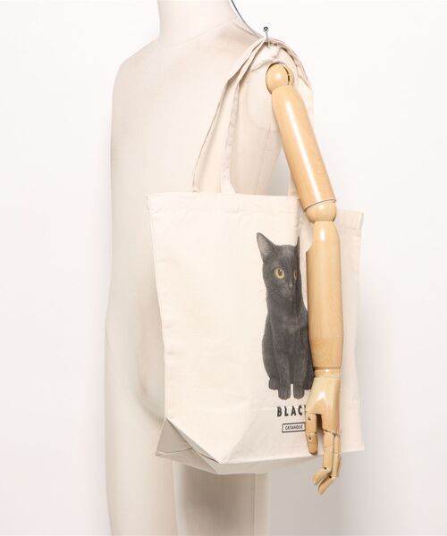 Moftique(モフティック)の「Moftique(モフティック) トートバッグ キャンバス マチ有 生成り 黒猫 猫 アニマルプリント Lサイズ ユニセックス(トートバッグ・レディース・ナチュラル・FREE)」の6枚目の写真