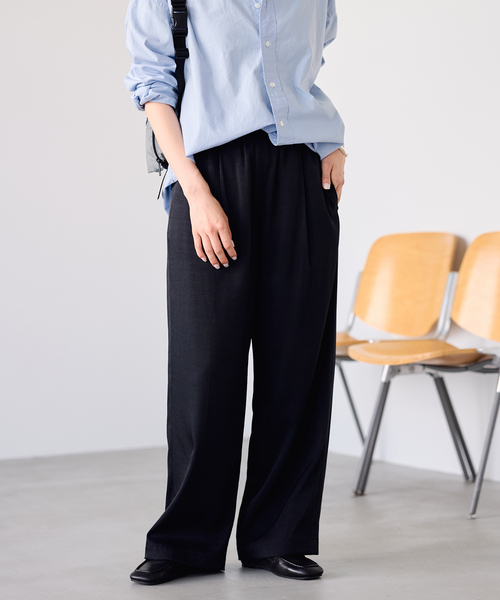 FRAMeWORK(フレームワーク)の「スラブツイルリラックスパンツ(その他パンツ・レディース・ブラック/ベージュ/ブラウン/ホワイト・34/40/38/36)」の12枚目の写真