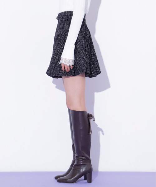 JILL by JILL STUART(ジルバイジルスチュアート)の「<セットアップ対応>ツイードバルーンミニスカート(スカート・レディース・グレー/ホワイト/ブラック・SMALL/MEDIUM)」の4枚目の写真