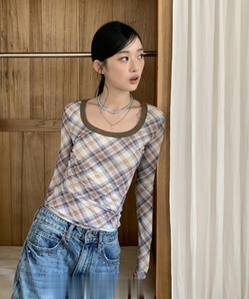 SHEPP(シープ)の「【26年秋冬新作】バイカラー パイピング チェック柄 シアープルオーバー バイカラートップス(Tシャツ/カットソー・レディース・グレー/ピンク・M)」の15枚目の写真