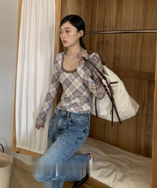 SHEPP(シープ)の「【26年秋冬新作】バイカラー パイピング チェック柄 シアープルオーバー バイカラートップス(Tシャツ/カットソー・レディース・グレー/ピンク・M)」の11枚目の写真