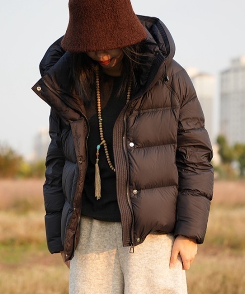 yuue' ( wear )(ユーイ)の「フードパーカーボリューム中綿ダウンジャケット(ダウンジャケット/コート・レディース・ブラック/アイボリー・FREE)」の10枚目の写真