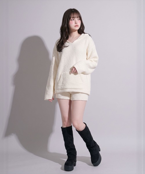 Diable baiser（ディアブルベーゼ）の「オーバートップス×ミニショーパンもちもちニットセットアップ（セットアップ・レディース・アイボリー・FREE）」の16枚目の写真