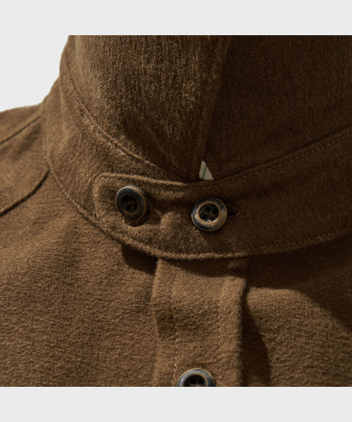 VDR（ブイディアール）の「ROUGHNECK FLANNEL SHIRT [Rawhide]（シャツ/ブラウス・メンズ・その他・MEDIUM/LARGE/X-LARGE）」の4枚目の写真