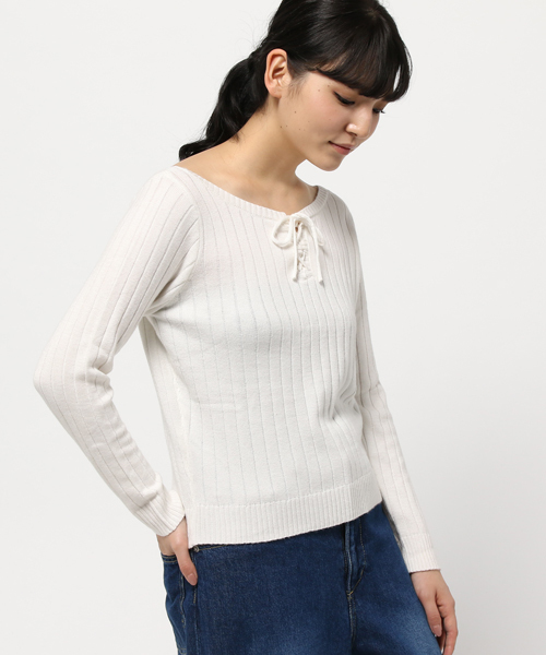 archives（アルシーヴ）の「ワイドリブ レースアップニット（ニット/セーター・レディース・オフホワイト/ブラウン/ピンク/ブラック・MEDIUM）」の7枚目の写真