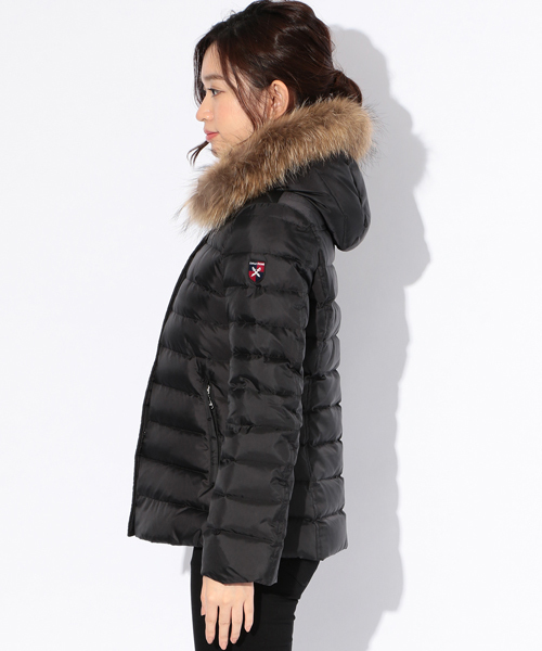 GUILD PRIME（ギルドプライム）の「【GUILD PRIME】WOMENS フーデットショートダウン（ダウンジャケット/コート・レディース・ブラック・34/36）」の4枚目の写真