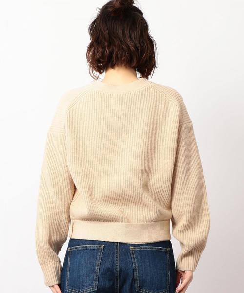 green label relaxing（グリーンレーベルリラクシング）の「CF カタアゼ ベルト Vネック カーディガン（カーディガン/ボレロ・レディース・ブラック/ナチュラル/オリーブ・FREE）」の7枚目の写真