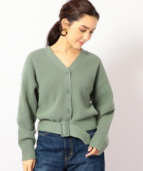 green label relaxing（グリーンレーベルリラクシング）の「CF カタアゼ ベルト Vネック カーディガン（カーディガン/ボレロ・レディース・ブラック/ナチュラル/オリーブ・FREE）」の19枚目の写真