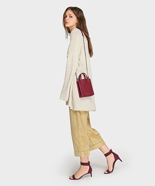CHARLES & KEITH(チャールズ & キース)の「トートバッグ / TOTE BAG(トートバッグ・レディース・ブラック/レッド・S)」の9枚目の写真