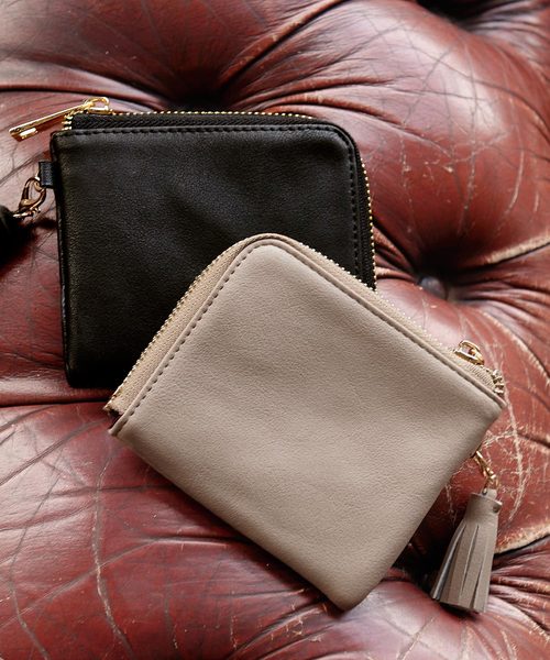 KOBE LETTUCE（コウベレタス）の「取り外し可能タッセルチャーム付☆ファスナー式スリム薄型コンパクト財布（コインケース・レディース・シルバー/ベージュ系その他/サックスブルー/ピンク/ブラック・FREE）」の3枚目の写真