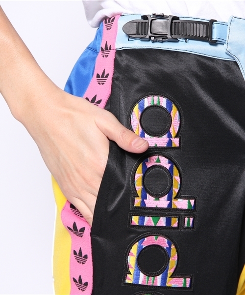 アディダス ジェレミースコット JS トーテム レザー adidas Originals（アディダスオリジナルス）の「アディダス