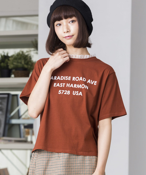WEGO(ウィゴー)の「WEGO/レースハイネックレイヤードロゴTシャツ(Tシャツ/カットソー・レディース・ホワイト/ブラック/ブラウン/ピンク・FREE)」の3枚目の写真