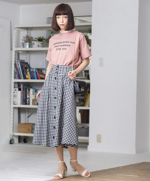 WEGO(ウィゴー)の「WEGO/レースハイネックレイヤードロゴTシャツ(Tシャツ/カットソー・レディース・ホワイト/ブラック/ブラウン/ピンク・FREE)」の12枚目の写真