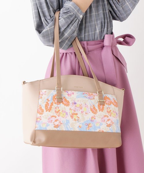 Passage Mignon Flaneur パサージュミニョンフラヌール の 花柄プリントバッグ ショルダーバッグ Wear