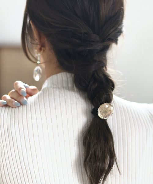 ANEMONE（アネモネ）の「透かしレースモチーフを閉じ込めたクリアヘアゴム（ヘアゴム・レディース・ブルー/ミント/オレンジ/イエロー・FREE）」の4枚目の写真