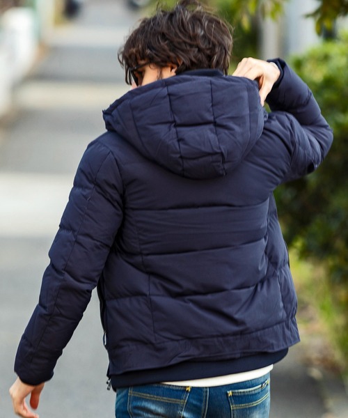 AKM Contemporary（エイケイエムコンテンポラリー）の「【WEB・直営店限定】AKM Contemporary(エイケイエムコンテンポラリー)スタンドネック レイヤード ダウンジャケット(保温性/防風性)（ダウンジャケット/コート・メンズ・ブラック/ネイビー/カーキ・SMALL/MEDIUM/LARGE/X-LARGE/XX-LARGE）」の10枚目の写真