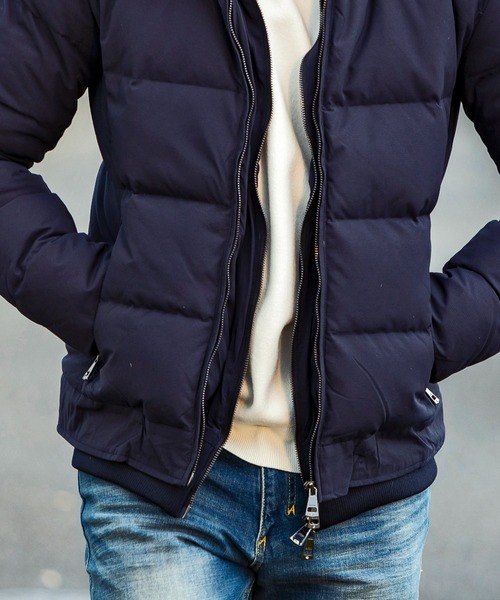 AKM Contemporary（エイケイエムコンテンポラリー）の「【WEB・直営店限定】AKM Contemporary(エイケイエムコンテンポラリー)スタンドネック レイヤード ダウンジャケット(保温性/防風性)（ダウンジャケット/コート・メンズ・ブラック/ネイビー/カーキ・SMALL/MEDIUM/LARGE/X-LARGE/XX-LARGE）」の9枚目の写真