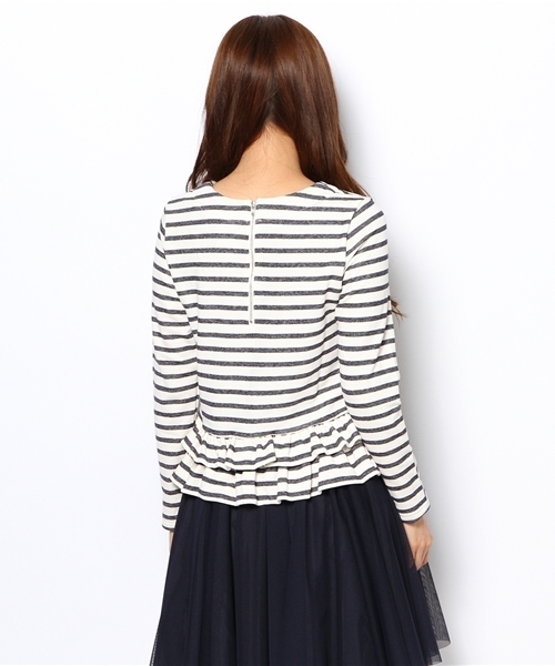 Ray BEAMS（レイビームス）の「◎Ray BEAMS / フリル ティアードヘム プルオーバー（Tシャツ/カットソー・レディース・オフホワイト/チャコールグレー・ONE SIZE）」の5枚目の写真