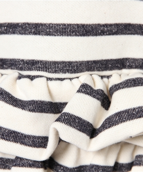 Ray BEAMS（レイビームス）の「◎Ray BEAMS / フリル ティアードヘム プルオーバー（Tシャツ/カットソー・レディース・オフホワイト/チャコールグレー・ONE SIZE）」の10枚目の写真