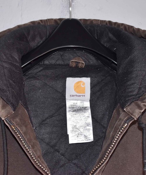 Carhartt（カーハート）の「【ヴィンテージ古着】Carhartt/カーハート アクティブパーカー（ブルゾン・メンズ・ブラウン・SMALL）」の3枚目の写真