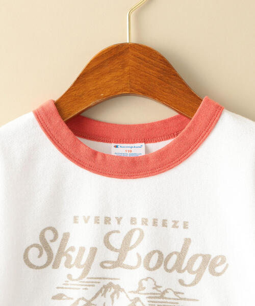 Champion(チャンピオン)の「【キッズ】〔別注〕CHAMPION(チャンピオン)リンガーTシャツ(Tシャツ/カットソー・キッズ・ホワイト/ライトブルー/ベージュ・110cm/100cm/120cm/130cm)」の5枚目の写真