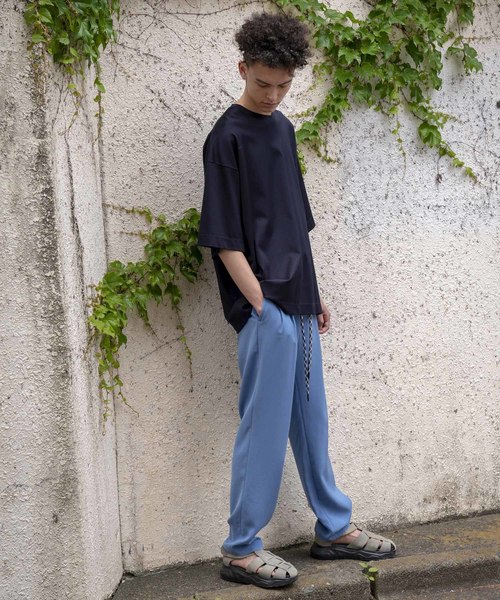 MAISON SPECIAL（メゾンスペシャル）の「ハイツイストダブルクロスリラックスパンツ 【MAISON SPECIAL/メゾンスペシャル】（その他パンツ・メンズ・ブラック/ブルー/キャメル・44/46/48）」の18枚目の写真